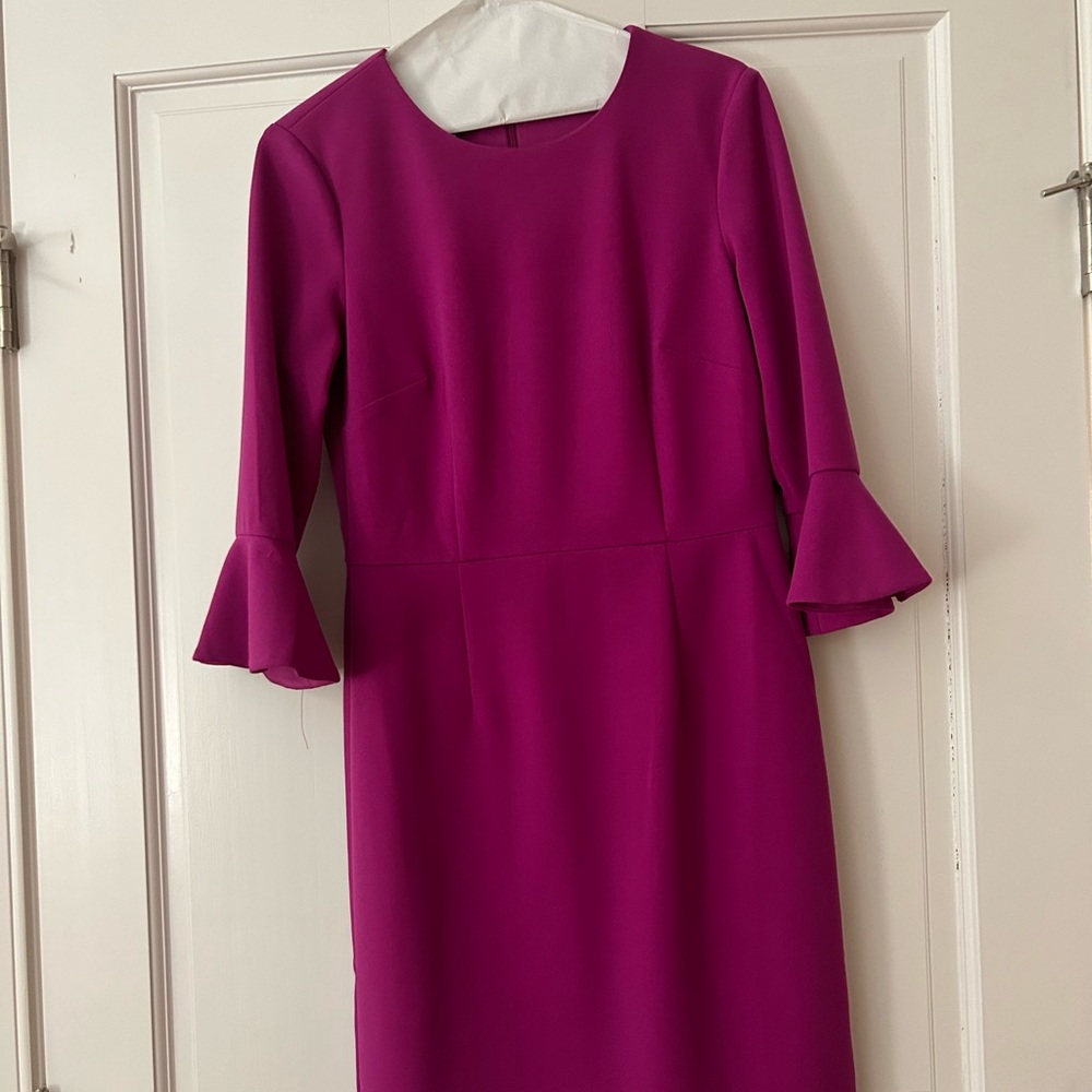 Donna Morgan 3/4 bell sleeve dress